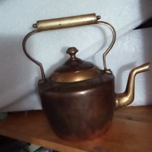 Rare  old English Copper And Brass tea kettle teapot with lid .